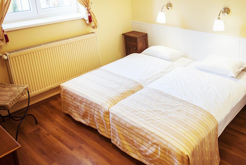 Villa Sipeky Senec Quarto foto
